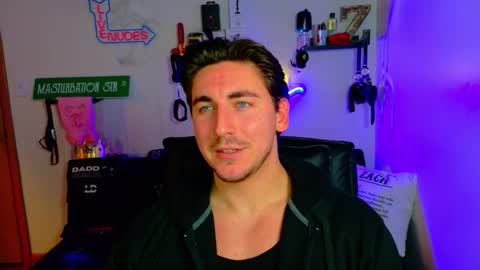 Zach Rhyder online show from December 4, 3:13 am