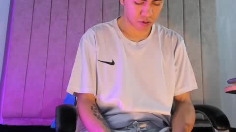 Snapshot of zack_conor chatting on February 27, 12:02 pm zack conor online show from February 27, 12:02 pm