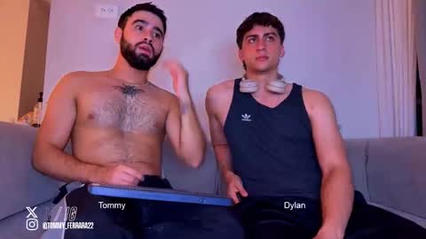 zack_sullivan22 online show from April 15, 11:37 pm