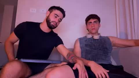 zack_sullivan22 online show from April 13, 3:18 am