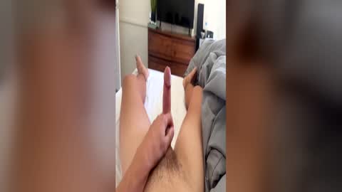 zackh7 online show from May 11, 9:01 pm