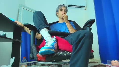 zack online show from March 6, 6:41 am