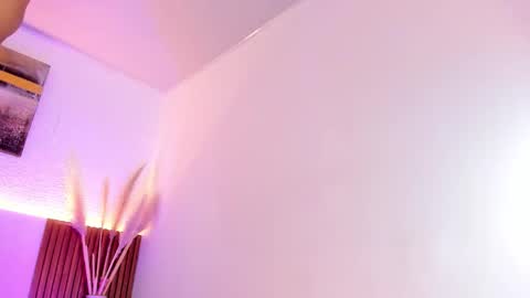 Zander online show from March 30, 3:02 pm