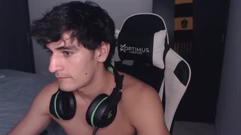 Arthur online show from December 6, 5:31 am