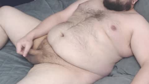 Snapshot of zazizzle chatting on January 1, 9:31 pm zazizzle online show from January 1, 9:31 pm