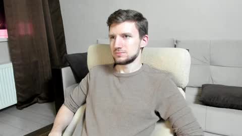 Andrew online show from April 11, 9:18 pm