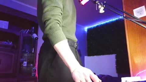 zeroreaction online show from April 3, 9:22 pm