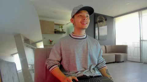 zeus online show from September 15, 4:19 pm