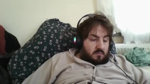 zH1NaSaH online show from April 5, 9:17 am