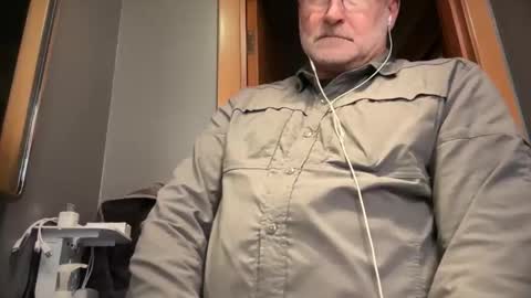 zinger283069 online show from February 3, 6:24 pm