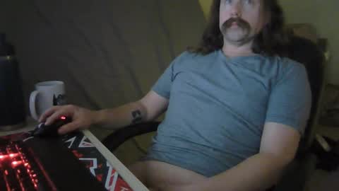 Snapshot of zkraston11 chatting on March 6, 12:54 am zkraston11 online show from March 6, 12:54 am