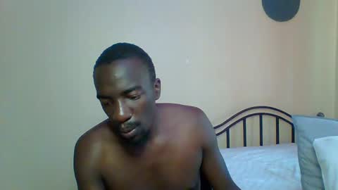 Snapshot of zlatann2012 chatting on January 1, 8:45 am Zlatann2012 online show from January 1, 8:45 am