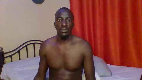 Snapshot of zlatann2012 chatting on February 23, 4:31 pm Zlatann2012 online show from February 23, 4:31 pm