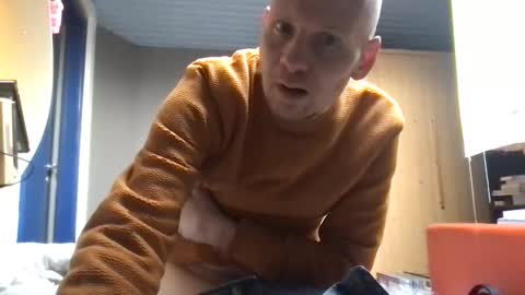 zolexthomas online show from March 7, 4:16 pm