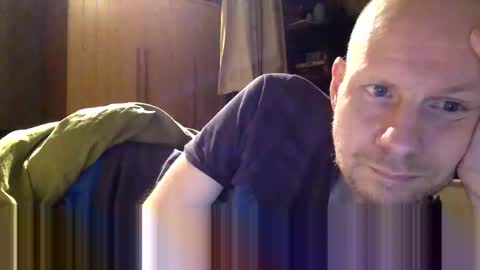 Snapshot of zolexthomas chatting on September 14, 12:34 am zolexthomas online show from September 14, 12:34 am