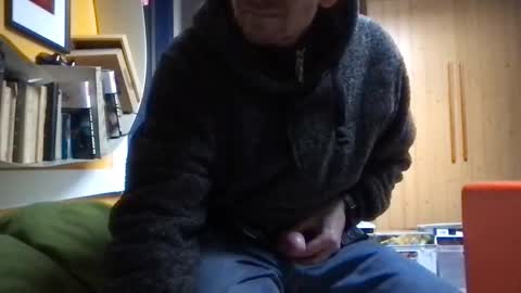 Snapshot of zolexthomas chatting on September 18, 4:53 pm zolexthomas online show from September 18, 4:53 pm