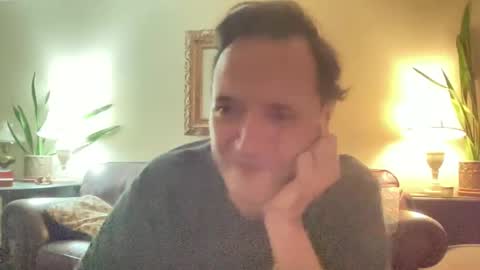 Snapshot of zorakload chatting on October 6, 1:54 am Jesse online show from October 6, 1:54 am