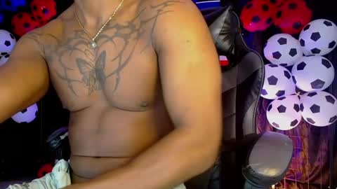 Zoriel online show from July 3, 3:23 am