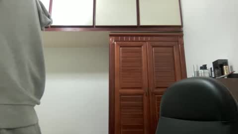 Snapshot of zseszsesz chatting on January 15, 3:07 pm Z online show from January 15, 3:07 pm
