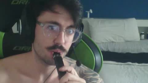 zusta10 online show from April 20, 4:31 pm