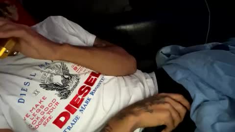 mixedtwinklol online show from January 19, 7:43 am