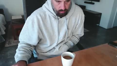 Snapshot of zzman9 chatting on October 13, 11:38 am ZZMan online show from October 13, 11:38 am