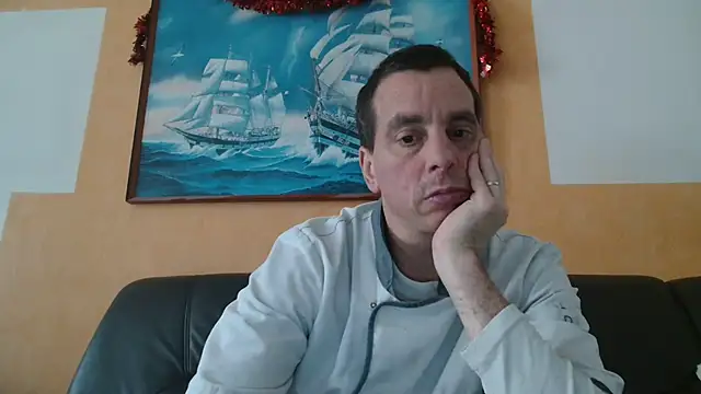 cloupefun online show from December 27, 12:45 pm