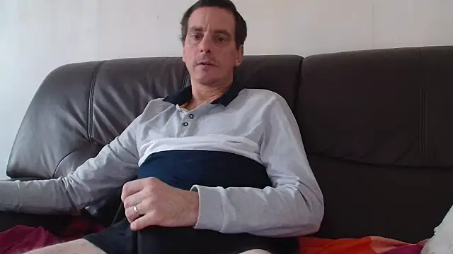 cloupefun online show from November 15, 1:02 pm