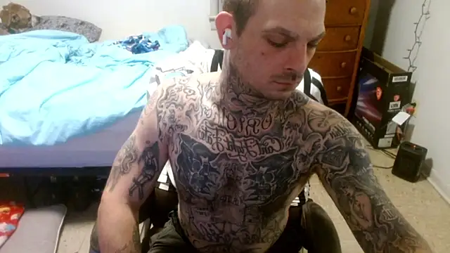 DADDY KANE8--- online show from May 16, 10:36 am