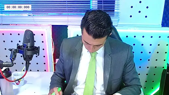 Darko0717 online show from January 16, 2:20 pm