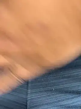 tank32s online show from February 26, 6:58 am