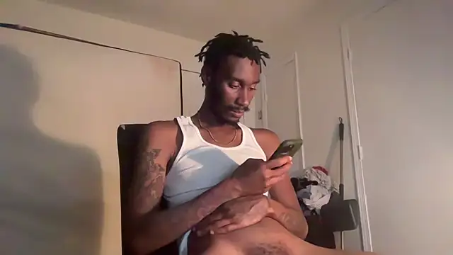 ITSONLYKENNY online show from September 27, 4:32 am