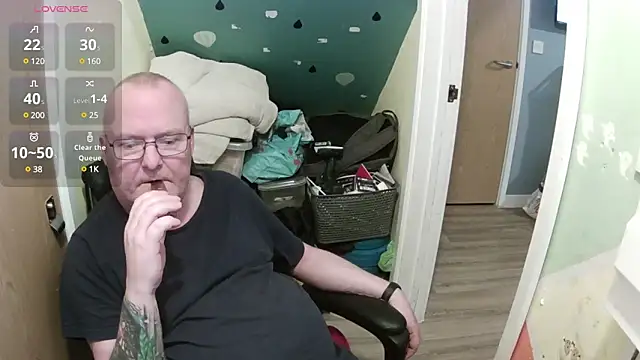 FriendlyDave online show from March 19, 7:06 pm