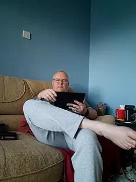 FriendlyDave online show from March 23, 7:31 am