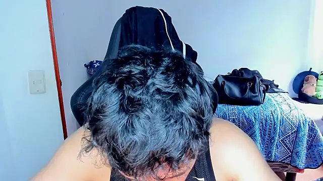 Tommy Bred online show from February 11, 8:03 pm