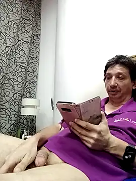 Snapshot of Pacobakan042 chatting on October 1, 12:36 am Pacobakan042 online show from October 1, 12:36 am