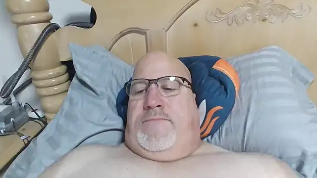 Bigbear0563 online show from January 9, 4:45 pm