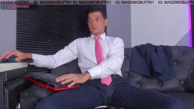 massimo g online show from April 13, 12:33 am