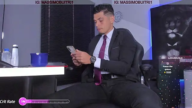 Snapshot of massimo_g chatting on December 26, 10:41 pm massimo g online show from December 26, 10:41 pm
