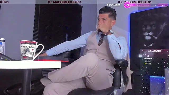Snapshot of massimo_g chatting on January 23, 11:37 pm massimo g online show from January 23, 11:37 pm