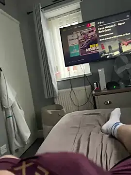 Just averagelad online show from December 31, 1:19 pm