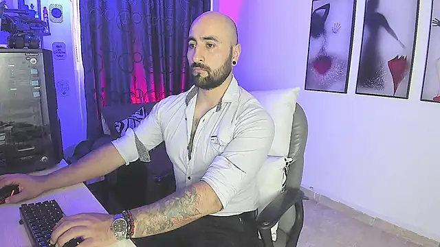 Leon 1234 online show from January 12, 10:01 pm