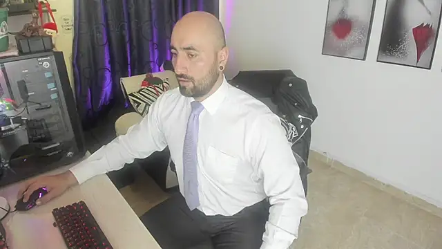 Leon 1234 online show from December 28, 6:40 pm