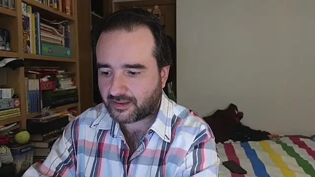 curiosillo83 online show from March 31, 3:14 pm