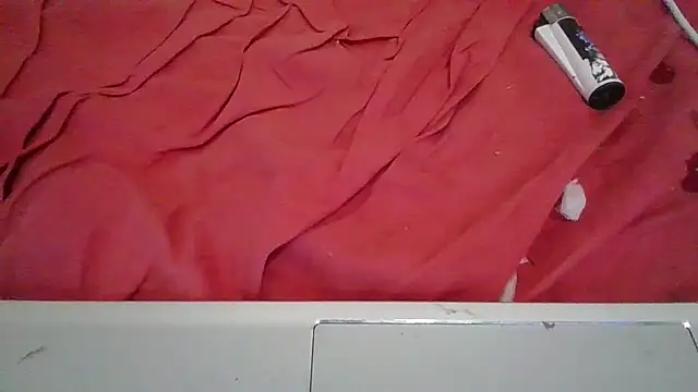 toulousain77 online show from February 18, 6:39 pm