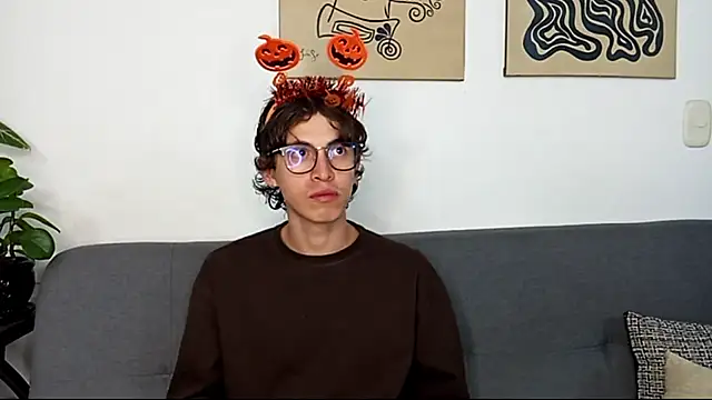 Norehg online show from October 17, 11:31 pm