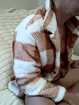 tai0202 online show from January 1, 2:51 am