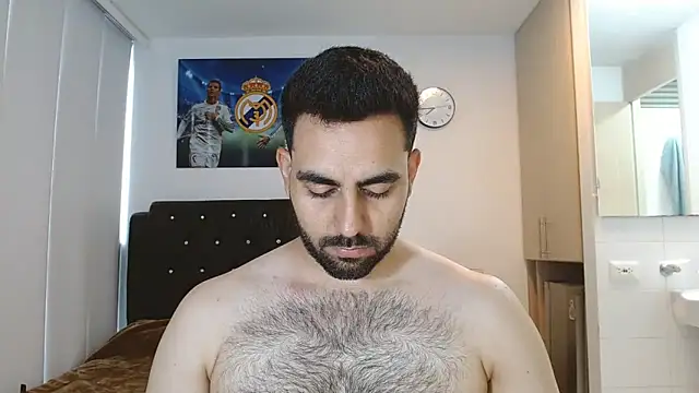 Snapshot of omarmohammedhot2 chatting on March 2, 2:25 pm omarmohammedhot2 online show from March 2, 2:25 pm