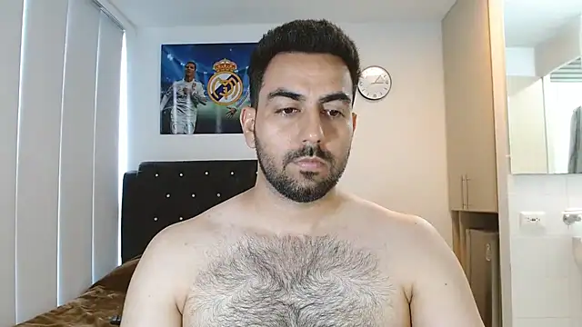 Snapshot of omarmohammedhot2 chatting on March 6, 2:51 pm omarmohammedhot2 online show from March 6, 2:51 pm