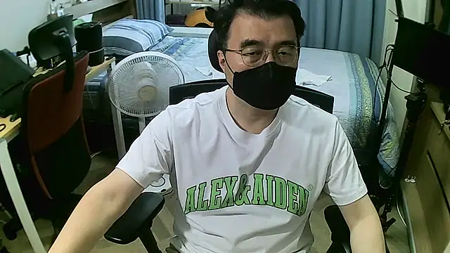 Jackvanlee online show from June 25, 5:12 am